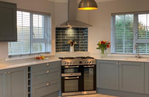 Dungloe House | Discover The Lake House Dungloe: 4-Star Pet-Friendly Retreat