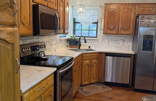 Murchison House | The lake house