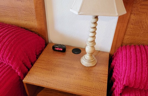 Winnsboro House | Cozy Lake Store Lodging Room with Pool & Ocean Views