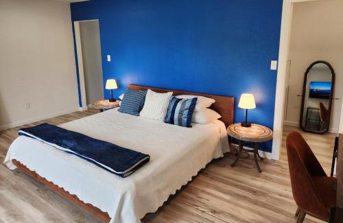 El Lago Bed & Breakfast | Exceptional Beacon Hill Bed and Breakfast for Your Stay