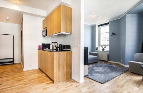 København V Apartment | Stylish Lakeside Retreat: 1BR with Family-Friendly Amenities