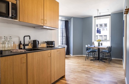 København V Apartment | Stylish Lakeside Retreat: 1BR with Family-Friendly Amenities