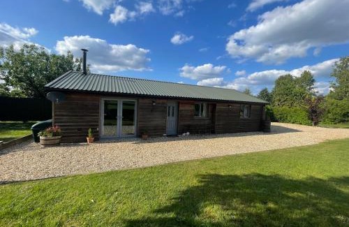 Dereham House | Oceanfront Bliss at The Lambing Lodge - Guest Rated 9.8