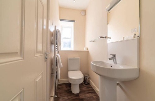 Windermere Hotel | Eco-Friendly Getaway at The Lamplighter Dining-Rooms
