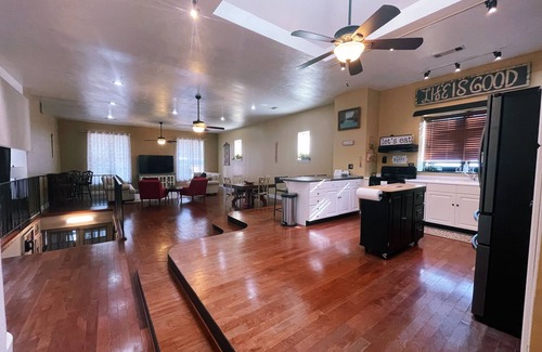 Van Buren Apartment | The Landing at Main Street Suites: Cozy apartment in downtown Van Buren, AR