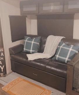 Broken Bow House | Unforgettable Family Experience at The Lando Camper
