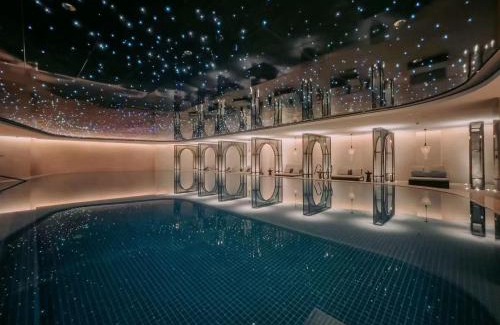 Hejiang Pavilion Hotel | Elegant Retreat at The Langbo Chengdu, Unbound Collection