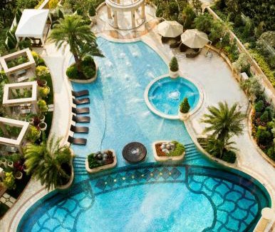 Futian Hotel | Elegant Getaway at The Langham, Shenzhen - Rated 9.2/10