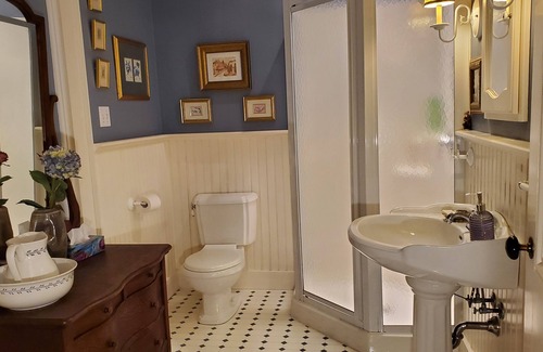 Annapolis Royal Bed & Breakfast | Eco-Friendly Stay at The Lark & Loon Inn, Rated 10/10