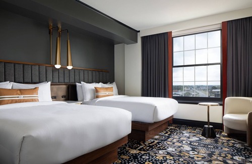 Downtown Hotel | Experience The Lasalle Hotel: Family-Friendly Getaway