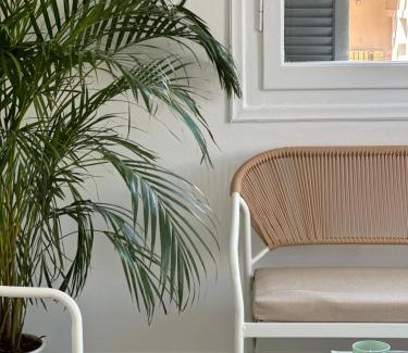 Argostoli Town Apartment | Experience The Lassis 15 House: Oceanfront Bliss Awaits