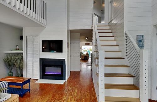 Topsail Beach House | Discover The Last Dollar Cottage - A Family-Friendly Retreat