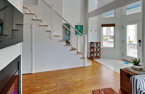 Topsail Beach House | Discover The Last Dollar Cottage - A Family-Friendly Retreat