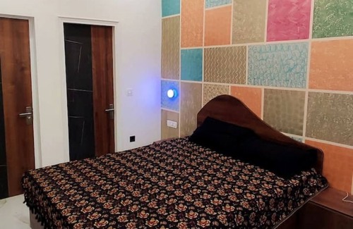 Bullawala Bed & Breakfast | Family-Friendly Retreat at The Last House - Unforgettable Stay