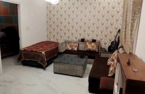 Bullawala Bed & Breakfast | Family-Friendly Retreat at The Last House - Unforgettable Stay