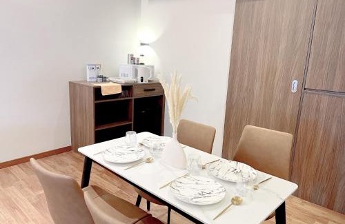 Taman Bukit Pantai Apartment | Pet-Friendly Stay at The Latrobe - Bangsar Trade Centre