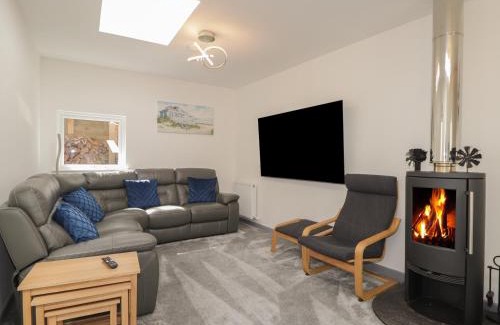 Fraserburgh House | Discover The Laurels: A Welcoming 4-Star Family Retreat