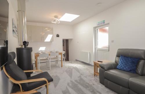 Fraserburgh House | Discover The Laurels: A Welcoming 4-Star Family Retreat