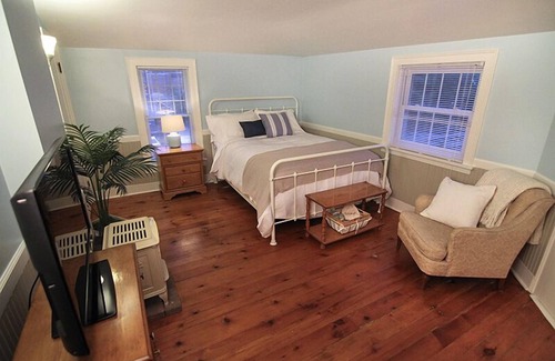 Penn Yan Bed & Breakfast | Discover The Laurentide Inn: Guest Rated 9.8, Family-Friendly