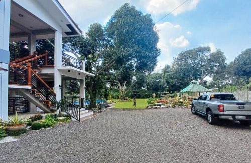 Alitagtag Hotel | Discover The Lavana Camp Coco Batangas - Family-Friendly Retreat