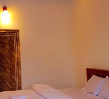 Sulthan Bathery Bed & Breakfast | Relax at The Lavender Resort Wayanad with Pool & Restaurant