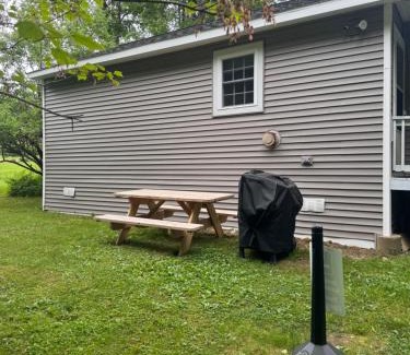 Long Lake House | Top-Rated The Lazy Bear Cabin with Hot Tub & Family Fun