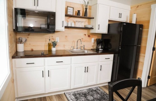 Milroy Cabin | Top-Rated Deluxe Cabin 5 - Hartman Center for Families