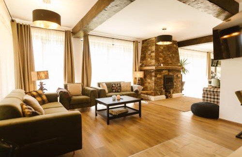 Sovata House | Relax at The Lazy Bear: Pet Friendly with Hot Tub Access