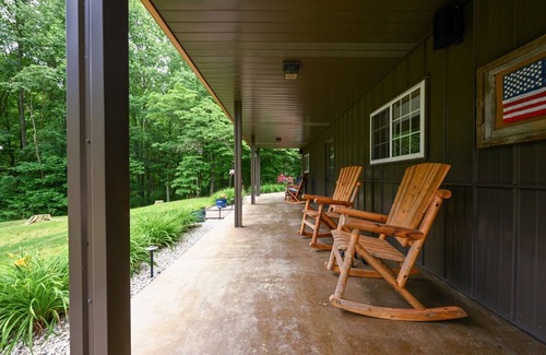 French Lick Cabin | Top-Rated Family Retreat at The Lazy Lab Lodge