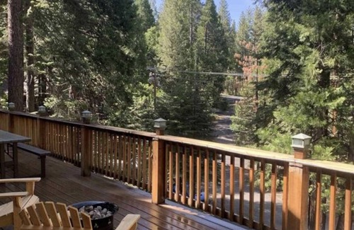 Cold Springs Cabin | Relaxing Retreat at The Lazy Lodge Cabin with Lake Views