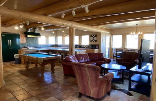 South Fork Cabin | Relax at The Lazy River Ranch - Top Rated with Pool & Hot Tub