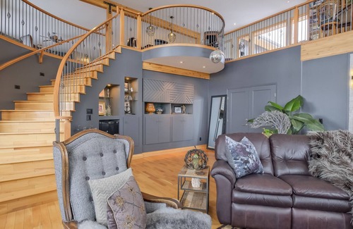 Okanagan-Similkameen House | Experience Relaxation at The Ledge Above Penticton