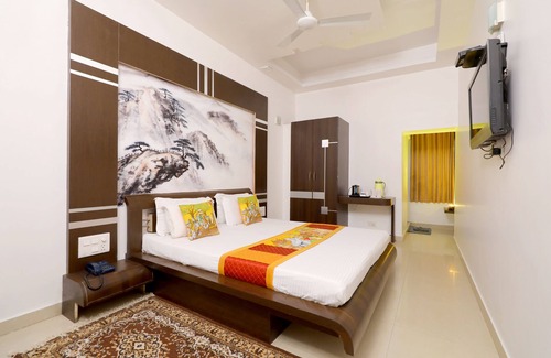 Mount Abu Hotel | Budget-Friendly Stay at The Leef Inn with Breakfast Included