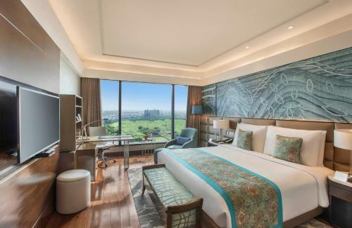 Delhi Hotel | Discover The Leela Ambience Convention Hotel Delhi Awaits