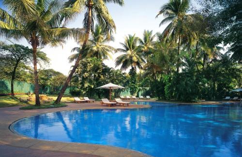 Mumbai Hotel | Luxury Getaway at The Leela Mumbai with Oceanfront Views