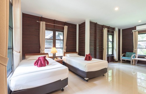Klon Do Hotel | Discover The Legacy River Kwai Resort with Pool & Spa