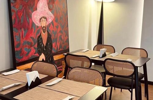 Yuexiu Hotel | Experience The Legend Fragrance Hotel with Free Canton Fair Shuttle