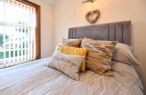 Prestwick House | Discover The Lemon Tree: Family-Friendly Retreat Awaits