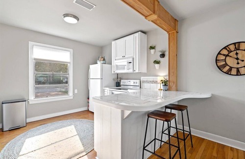 Georgetown House | Family-Friendly Retreat with Huge Backyard in Downtown Georgetown