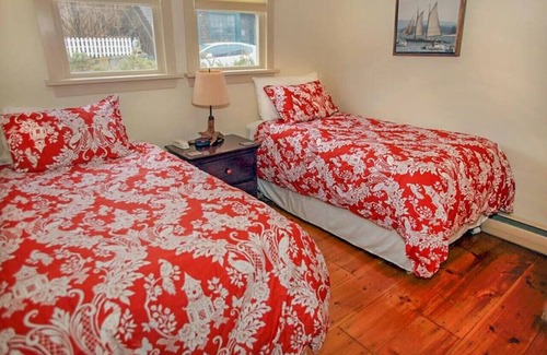 Stonington Hotel | Discover The Lewis R. French: Historic Inn on the Harbor