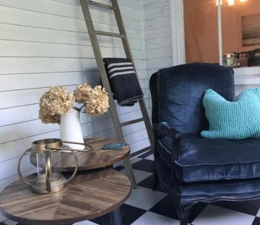 Souris Bed & Breakfast | Discover The Library Inn: Family-Friendly Retreat Awaits