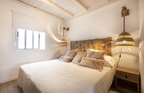 Poris de Abona Apartment | Beachside Escape at The Lighthouse with Pool & Spa
