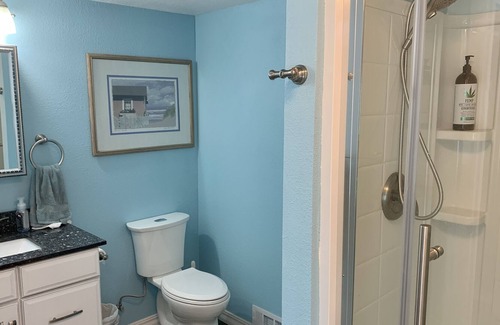 Boston Harbor House | Oceanfront Escape: The Lighthouse Room with Guest Rated 9.8