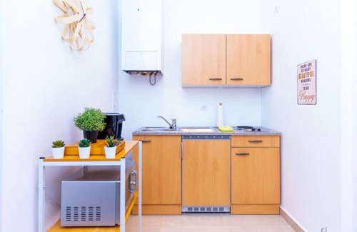 Funfhaus Apartment | The Lilac-By Radiant