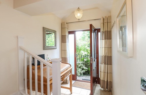Darley Dale Cottage | The Lillies: Family-Friendly Retreat with Garden in Bakewell