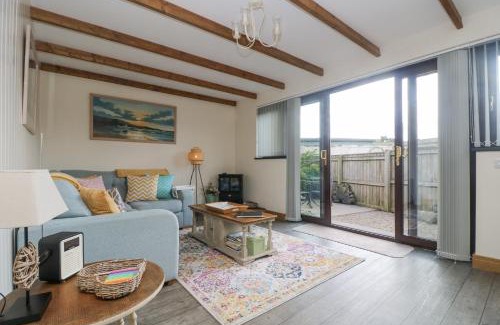 Carnbrea House | Experience Elegance at The Lily Pad - Rated 9.6/10