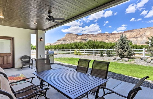 Palisade House | 'The Lily Pad' Palisade Retreat w/ Mountain Views!