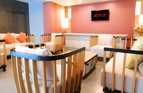 Ayutthaya Hotel | Budget-Friendly Stay at The Lima Place with Breakfast & Dining