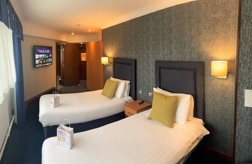 St George's Quarter Hotel | Experience The Liner Hotel: Guest Rated 8.8 with Pool & Spa