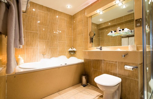 St George's Quarter Hotel | Experience The Liner Hotel: Guest Rated 8.8 with Pool & Spa